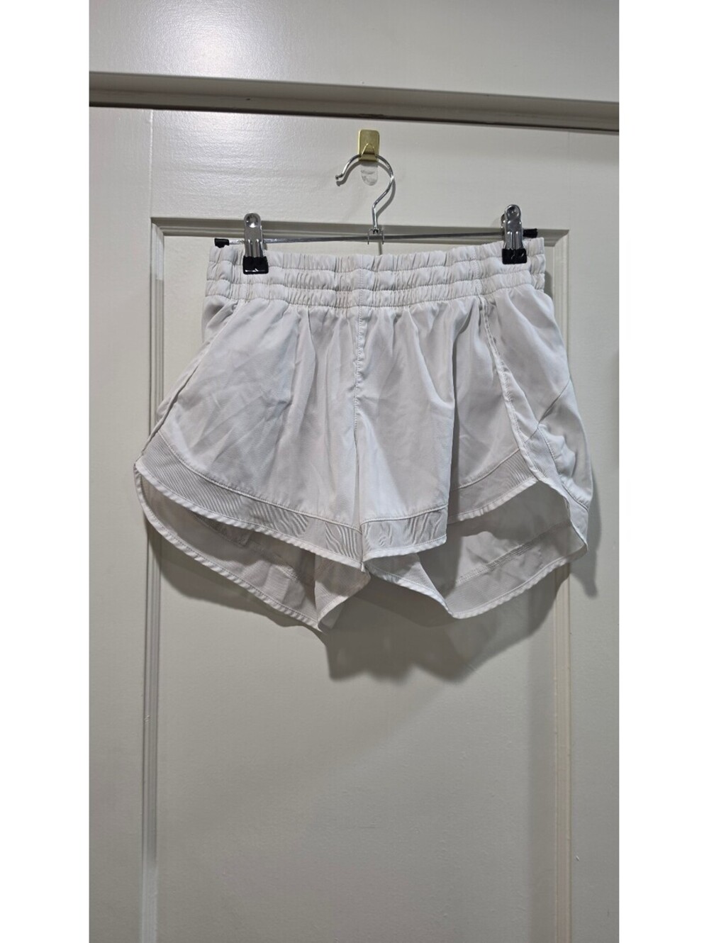 Athleta White Athletic Shorts with Built-In Liner XS